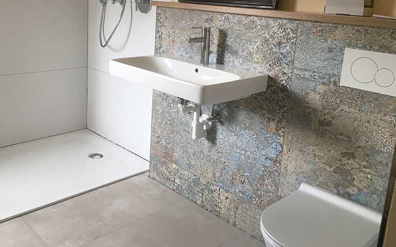 Bad-und-Sanitärtechnik in 71083 Herrenberg von Dicent Haustechnik